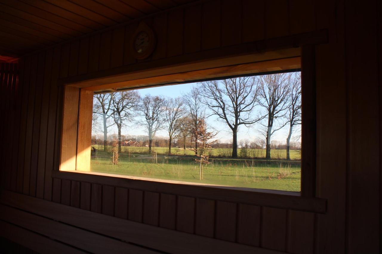 B&B Pipowagen "Het Wellnesst" Op Wellness Camping En B&B Stoltenborg Meddo エクステリア 写真
